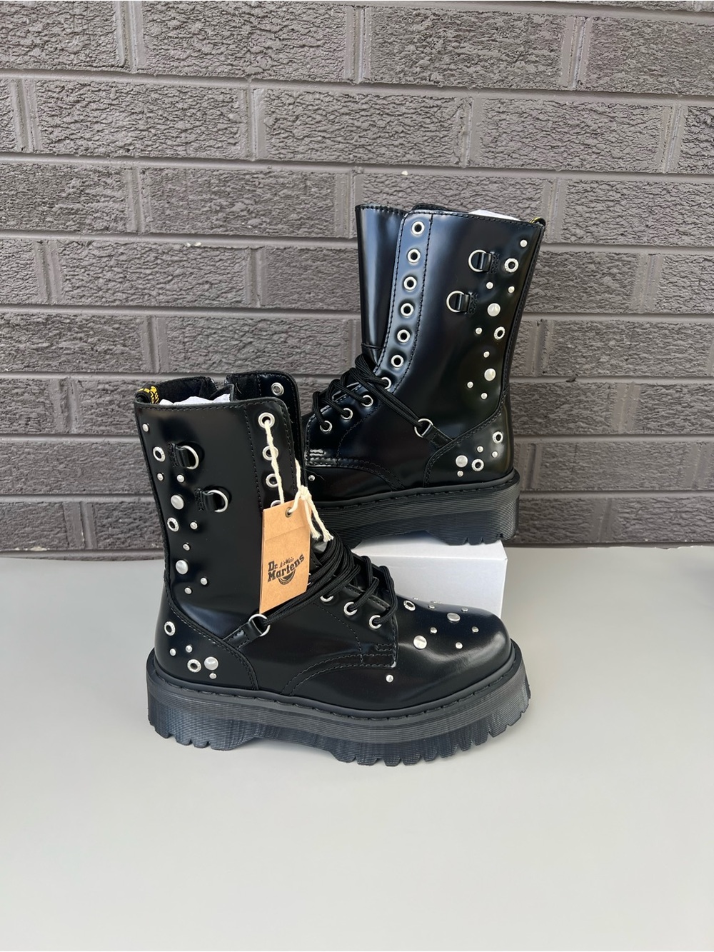 NWT Dr. Martens Jadon Hi Black Leather Platform Boots Sz Us 8M/9L
